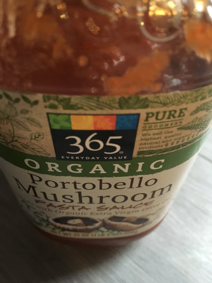 photo of 365 Whole Foods Market Portobello Mushroom Pasta Sauce shared by @miguel9 on  31 Dec 2019 - review