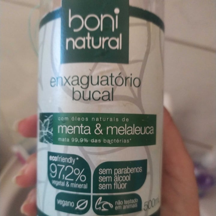 photo of Boni natural Enxaguatório Bucal Menta & Melaleuca shared by @naipalumbo on  16 Apr 2022 - review
