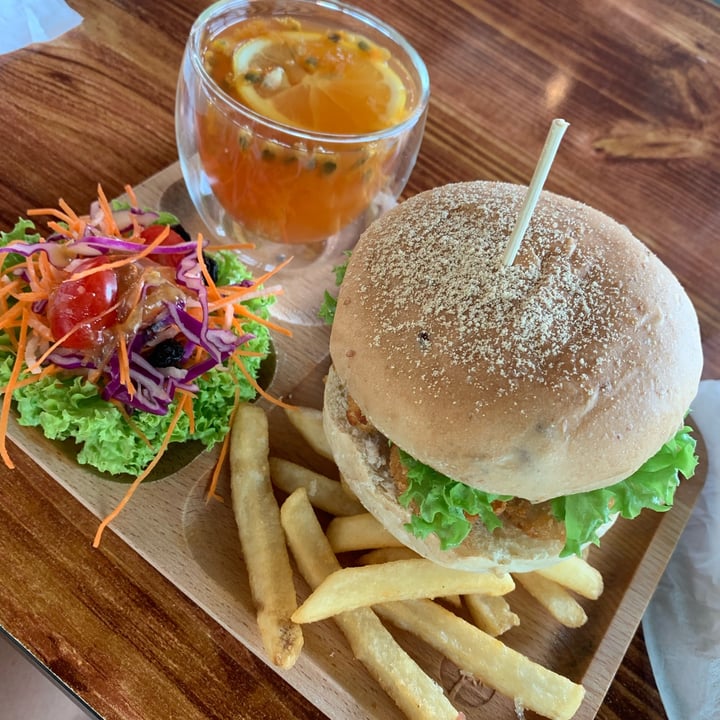 review photo of nomVnom Bistro QQ Cheezy shared by @turtleisland on 20 Mar 2022 - review