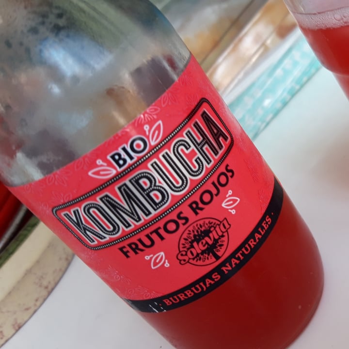 photo of Solevita Bio Kombucha frutos rojos shared by @catproblems on  06 Oct 2021 - review