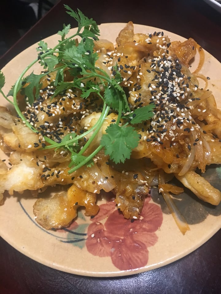 photo of Pi Vegetarian Saigon Fried oyster mushroom with sesame shared by @gggoveggie on  17 Jan 2020 - review
