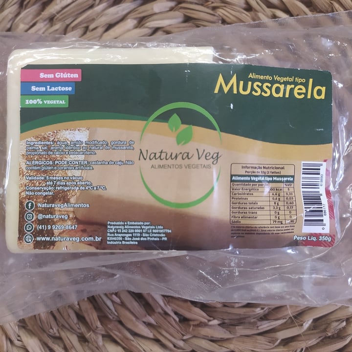photo of Natura Veg Queijo mussarela vegano shared by @kathydupont on  13 Jul 2021 - review