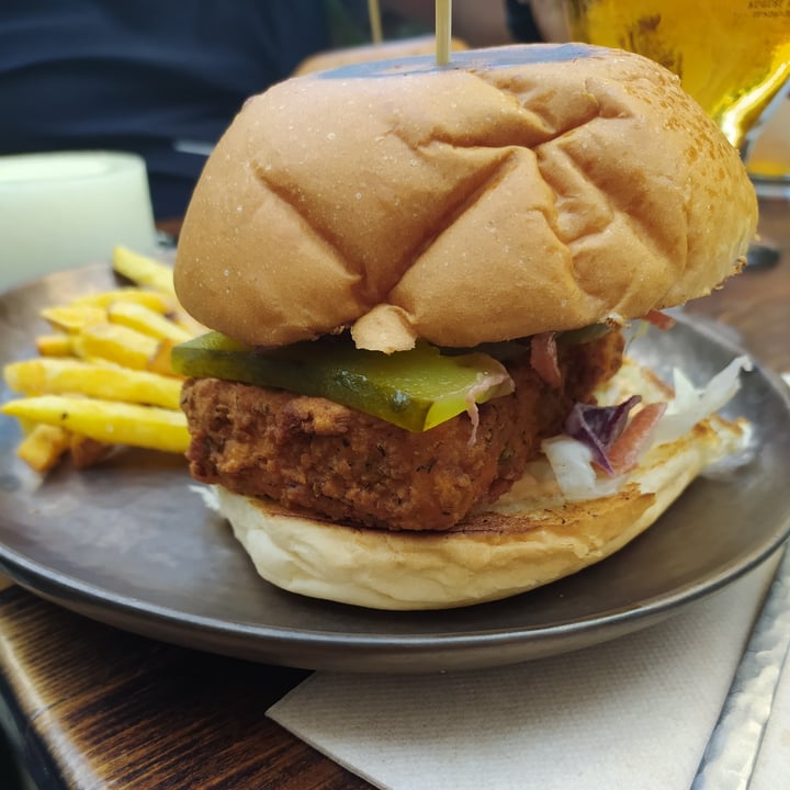 photo of Vrutal Chick'n Burger shared by @teysis on  25 Nov 2020 - review