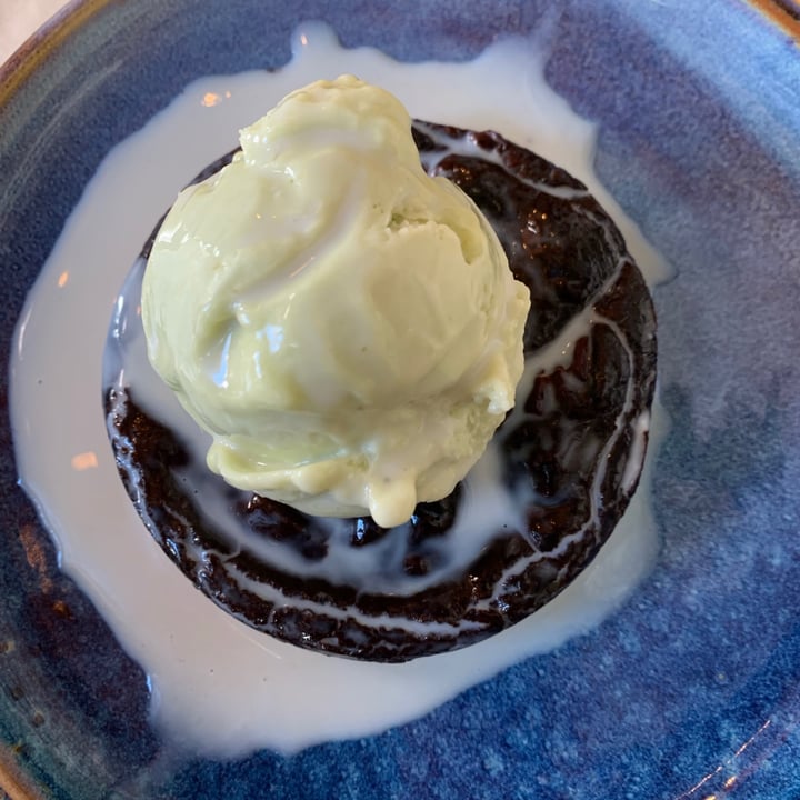 photo of Avocado Love Brownie con helado de aguacate shared by @gechauca28 on  04 Jul 2021 - review