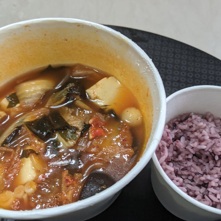 photo of Daehwa Vegetarian Kimchi Jjigae shared by @rumblingradishes on  30 Nov 2021 - review