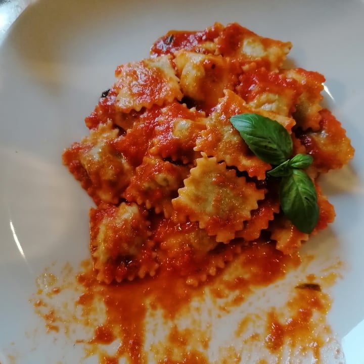 review photo of Chiccoteca S.R.L. Ravioli al pomodoro shared by @giugia87 on 31 Jul 2022 - review