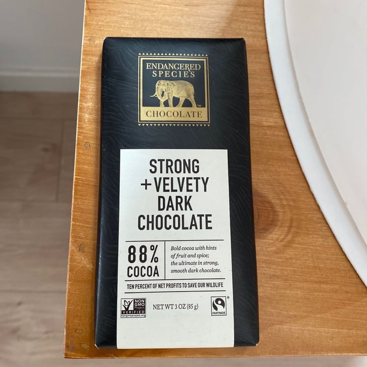 photo of Endangered Species Chocolate strong + velvety dark chocolate shared by @veghunter on  16 Jun 2020 - review