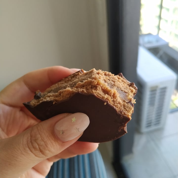 review photo of Felices Las Vacas Alfajor Negro shared by @v3r0nic4 on 25 Feb 2021 - review