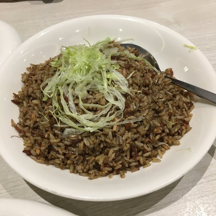 photo of Whole Earth XO Fried Rice / Olive Fried Rice shared by @amindfulmiao on  04 Nov 2019 - review