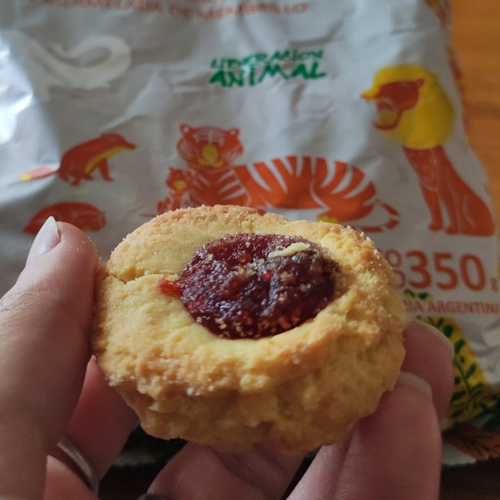 review photo of Un Rincón Vegano Pepas Galletitas Dulces con Sabor a Vainilla con Mermelada de Membrillo shared by @melinacmansilla on 20 Jan 2021 - review