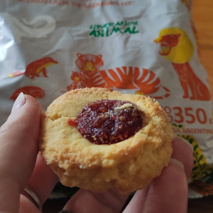 photo of Un Rincón Vegano Pepas Galletitas Dulces con Sabor a Vainilla con Mermelada de Membrillo shared by @melinacmansilla on  20 Jan 2021 - review