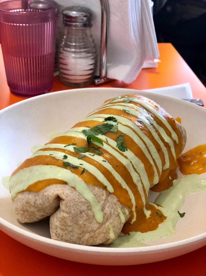review photo of Hartbreakers Good Morning Burrito shared by @michaelsuchman on 30 Dec 2018 - review