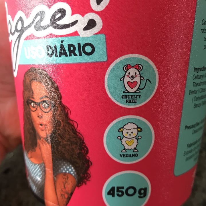 review photo of Lola Cosmetics Creme de Pentear Milagre shared by @luluxis on 28 Apr 2022 - review