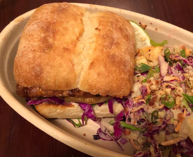 菜肴“Teriyaki Burger”的照片
