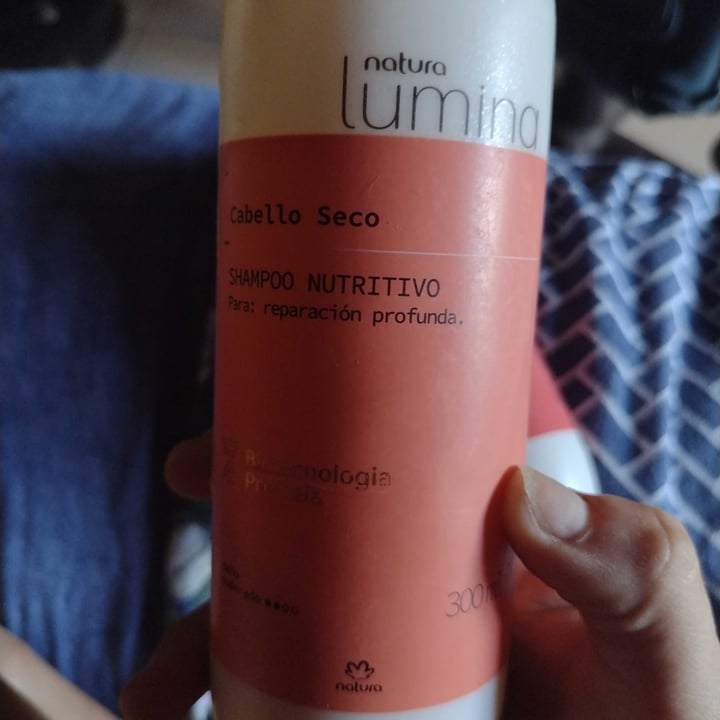 photo of Natura Lumina shampoo repador shared by @melicuerva on  23 Feb 2021 - review