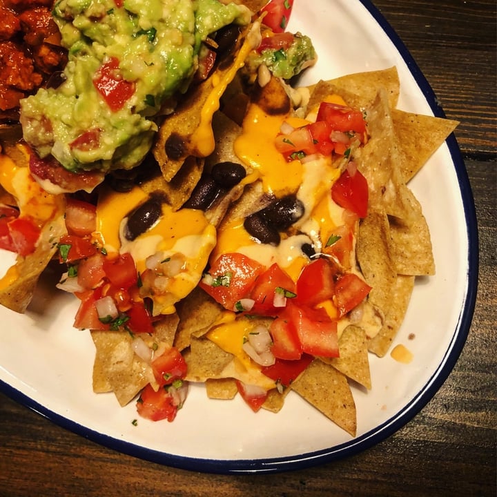 photo of Monchito Nachos con Guacamole shared by @toysalem on  23 Jan 2020 - review