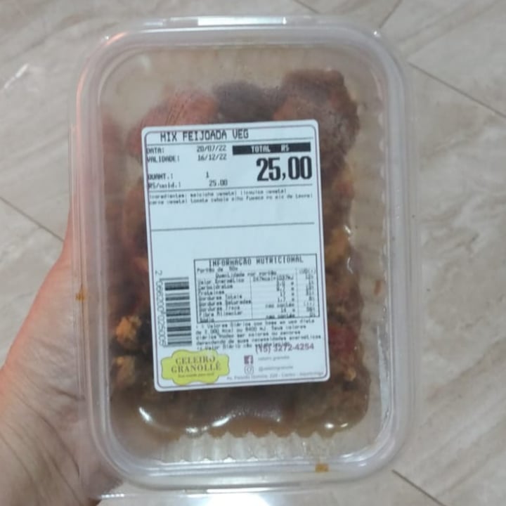 review photo of Celeiro Granôlle Kit feijoada vegano shared by @anamariaconcianci on 26 Jul 2022 - review