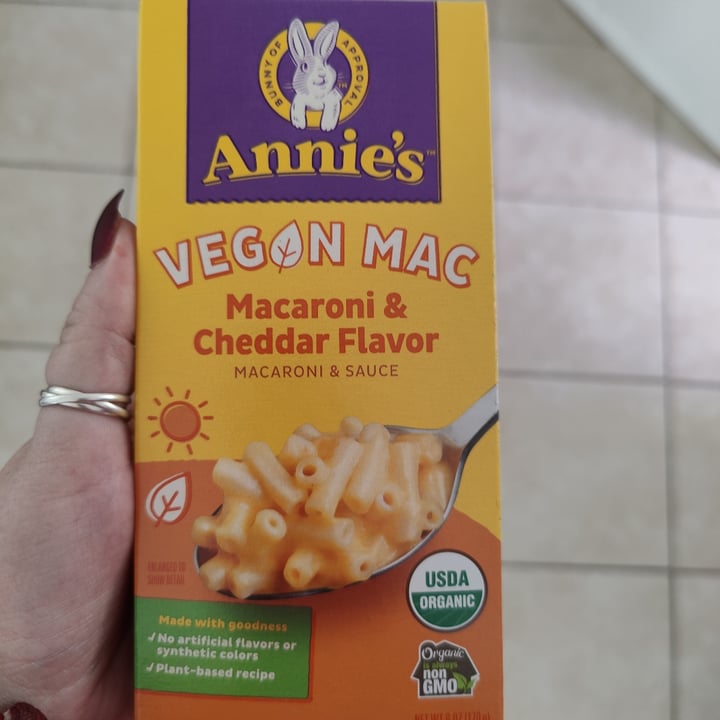 photo of Annie’s Annie's Vegan Macaroni shared by @busybeevegan on  20 Jun 2022 - review
