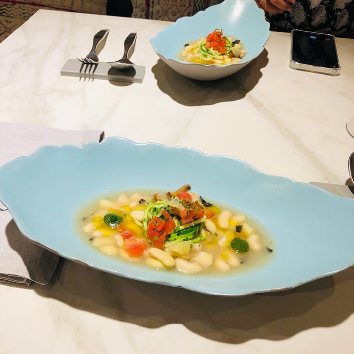 photo of Restaurante Xavier Pellicer Judías de “ganxet” con calabacín shared by @marionayogacadaques on  22 Nov 2021 - review
