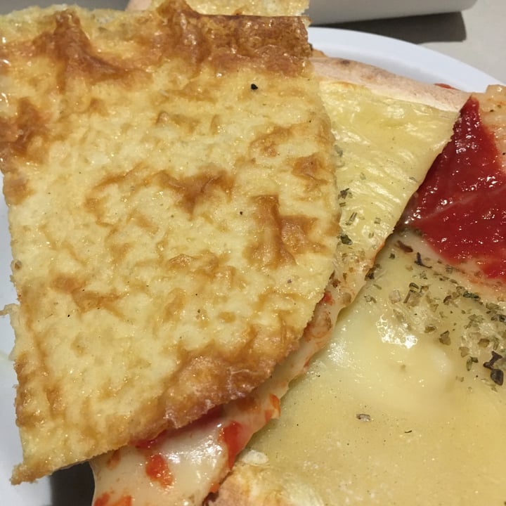 photo of El Nuevo Hornito Pizza de Muzzarella Vegana shared by @outofstep on  14 Feb 2021 - review