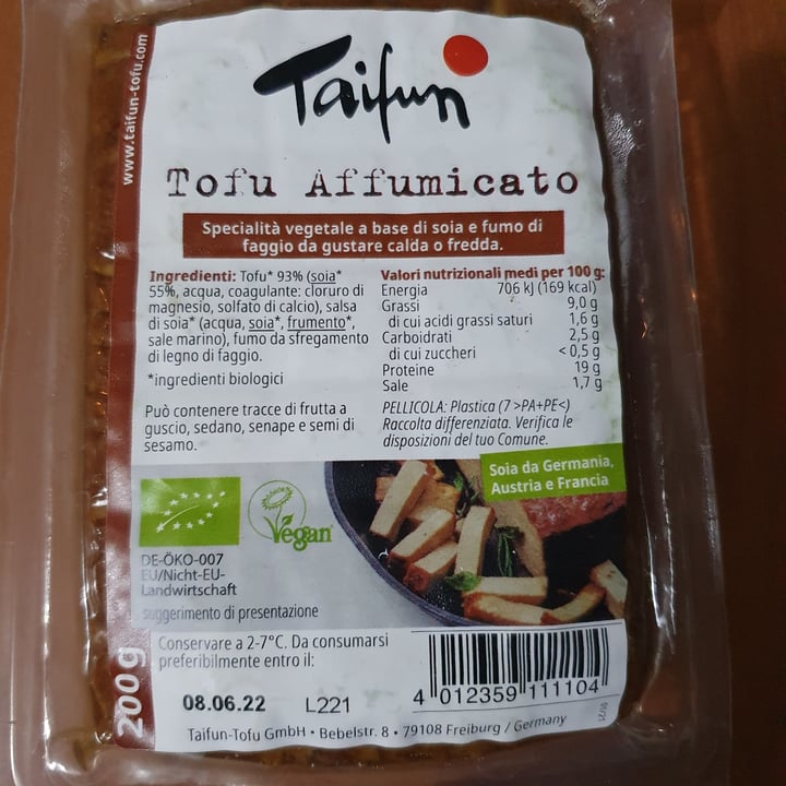 photo of Taifun Tofu Affumicato shared by @very on  15 Apr 2022 - review