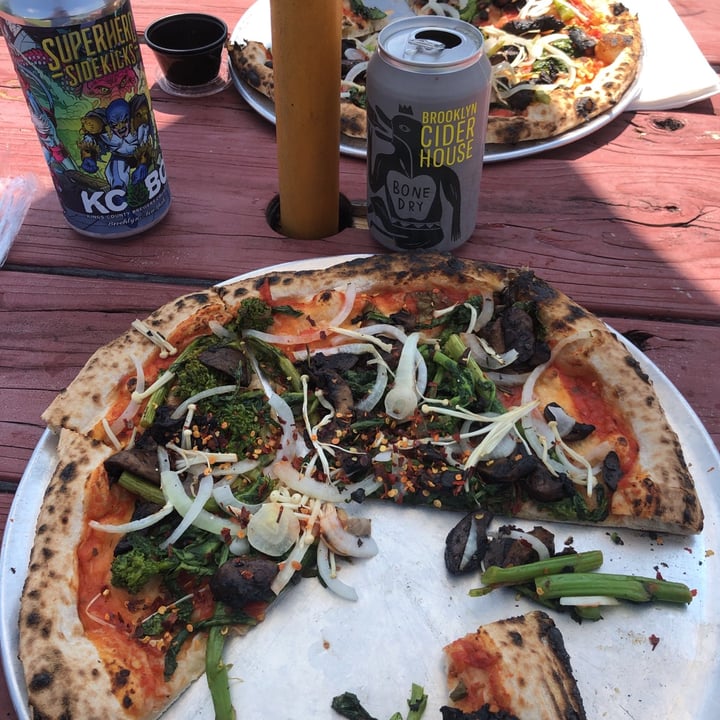 photo of Brooklyn Cider House Vegan pizza shared by @wildling on  08 Aug 2021 - review