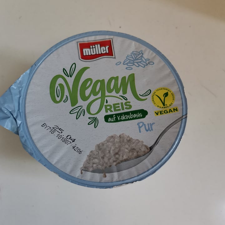photo of Müller Vegan Rice with Coconut Milk Vanilla shared by @ciupertica on  10 Apr 2021 - review