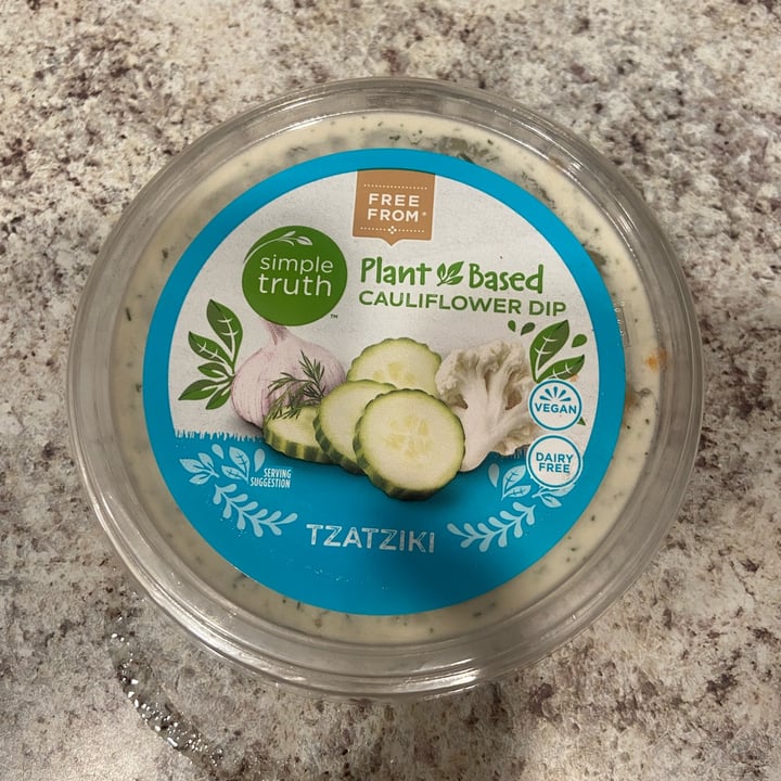 photo of Simple Truth Plant Based Cauliflower Dip Tzatziki  shared by @brittanymiller on  31 May 2022 - review
