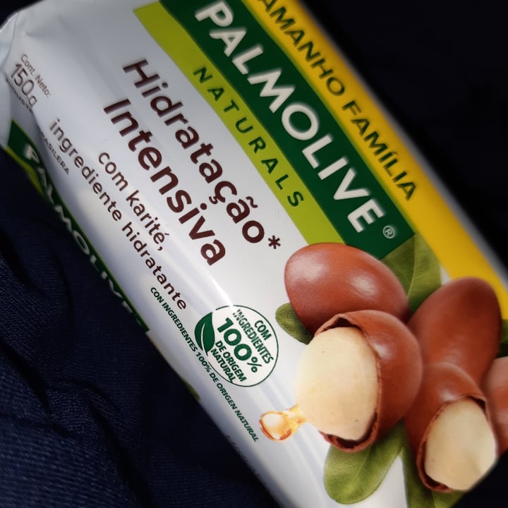 review photo of Palmolive Sabonete com karité, ingrediente hidratante shared by @mariakkjkk on 12 Feb 2022 - review