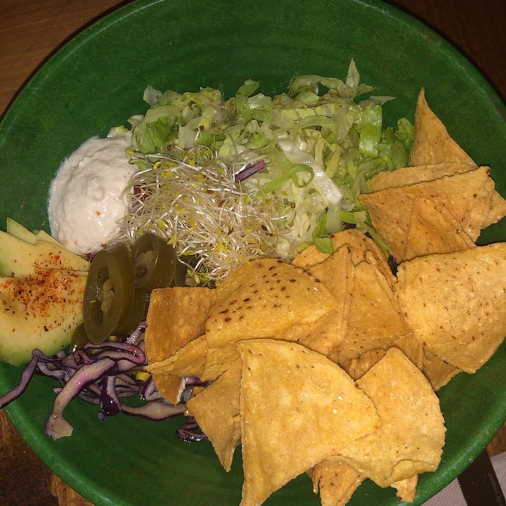 photo of Gallo Santo Naked bowl shared by @veggiesmeetsheyla on  03 Aug 2020 - review