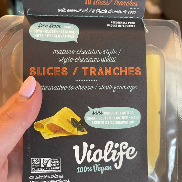 review photo of Violife Cheddar Slices shared by @tszedlak on 25 May 2021 - review