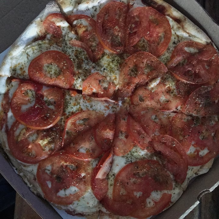 photo of El garage bar Pizza napolitana shared by @camidi on  18 Apr 2021 - review