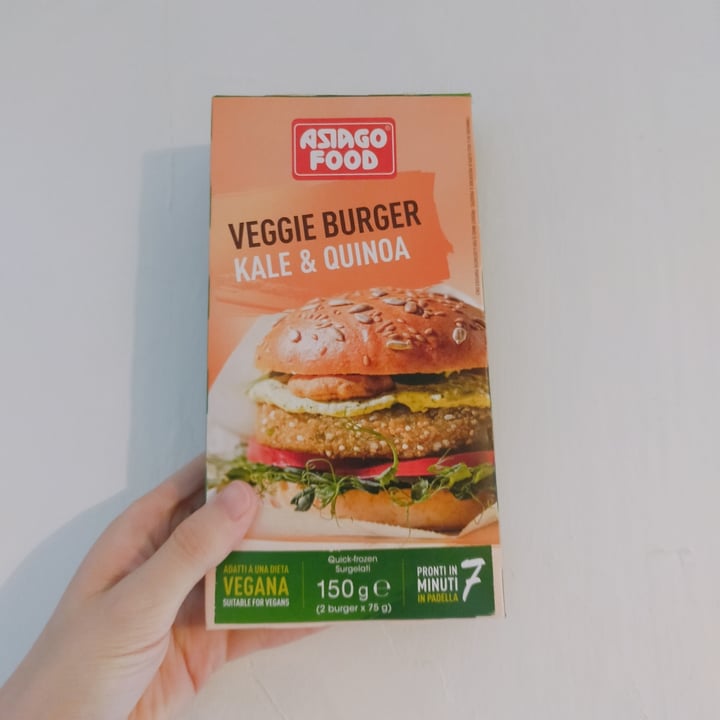 photo of Asiago food Veggie burger kale & quinoa shared by @malegria on  07 Aug 2022 - review