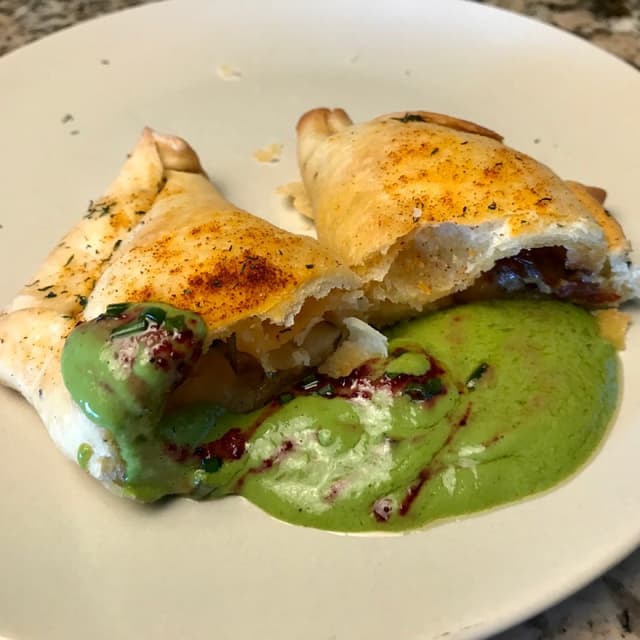 Photo of the dish “Empanada B”