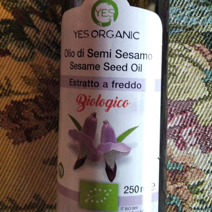 photo of Yes organic Olio di semi di Sesamo shared by @lory66 on  11 Mar 2022 - review