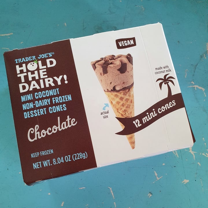 photo of Trader Joe's Hold the Dairy Mini Coconut Non-Dairy Dessert Cones shared by @paniwilson on  14 Apr 2022 - review