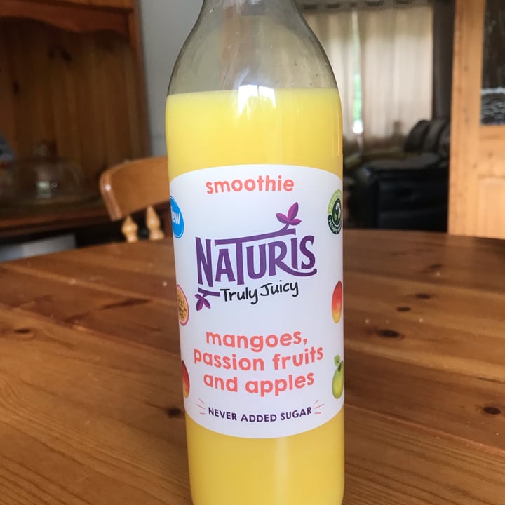 photo of Naturis Smoothie Mangoes, passion fuits and Apples shared by @marinalbravo on  23 May 2022 - review