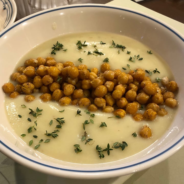 review photo of The Purple Carrot Creamy Cauliflower Potato Soup with Thyme & Lemon Pepper Chickpeas shared by @jiscilla on 18 Jan 2021 - review