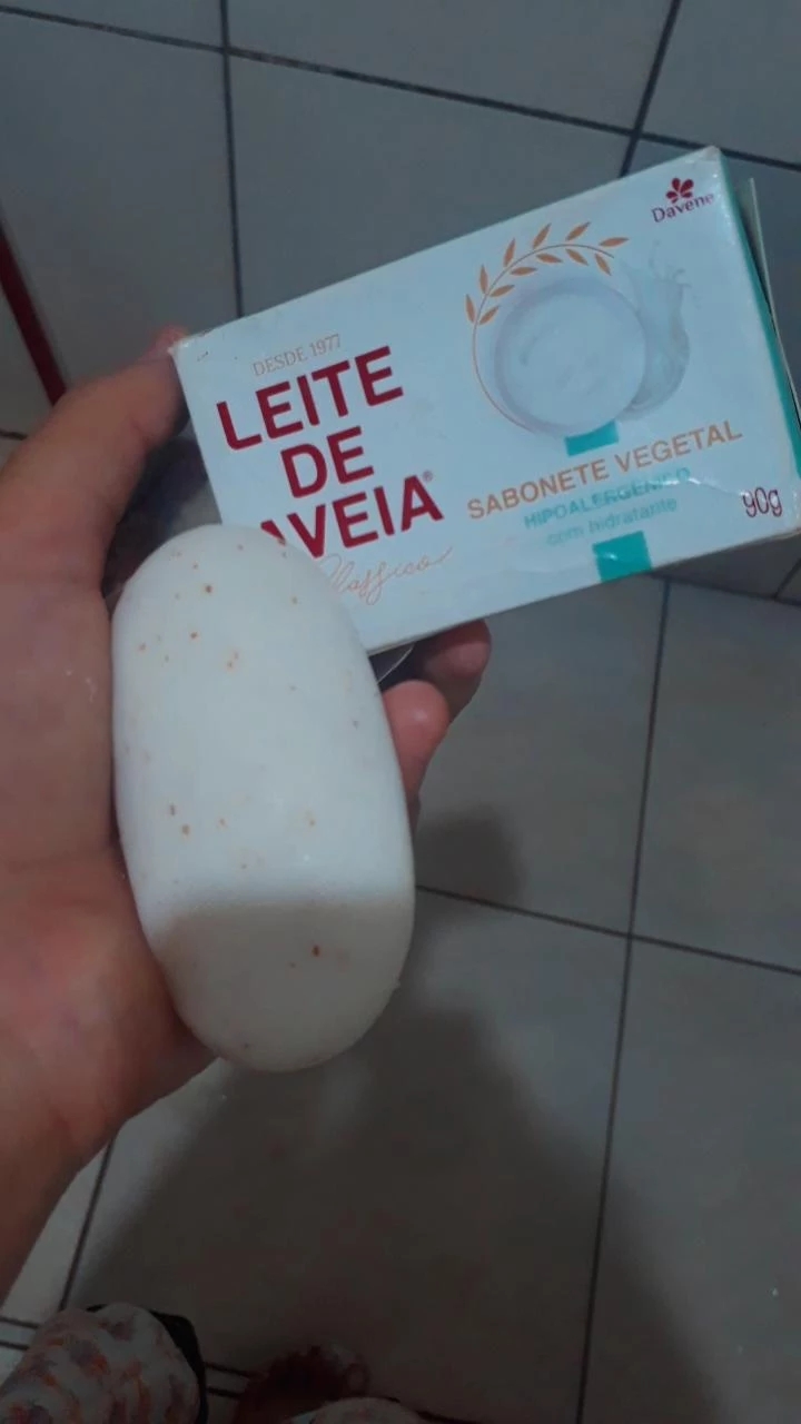 review photo of Davene Sabonete Davene Leite de Aveia ClĂĄssico shared by @euvanessa on 18 Aug 2021 - review