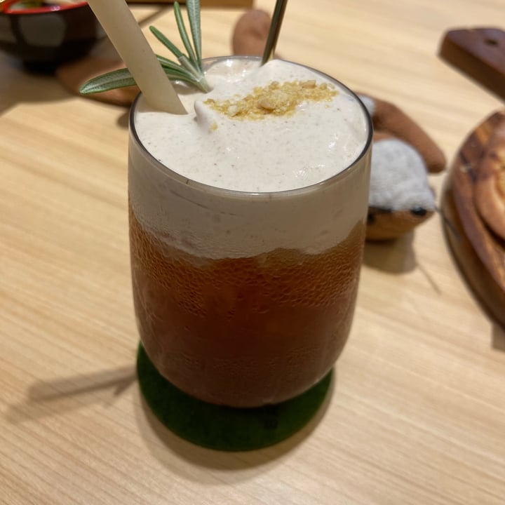 photo of Brown Poodle Cafe Earl Grey Nutty Cheese Milk Tea shared by @dafnelately on  02 Oct 2022 - review