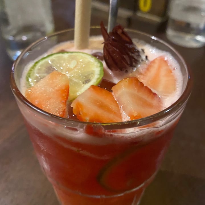 review photo of Metta Vegetarian Stawberry hibiscus tea shared by @tiny-traveller on 26 Feb 2021 - review