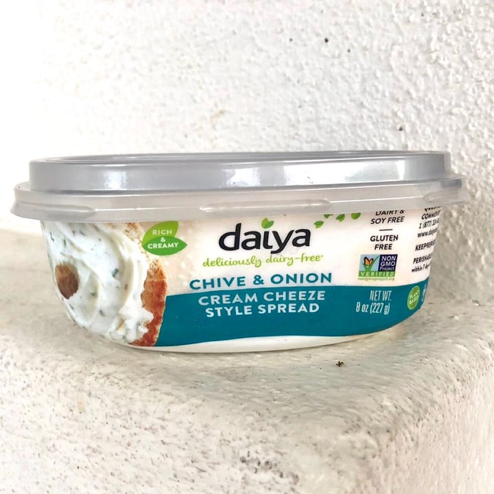 photo of Daiya Daiya Queso Crema shared by @dany12 on  11 Sep 2021 - review