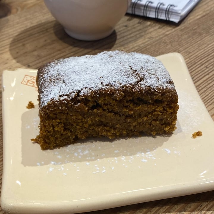 review photo of Le Pain Quotidien Budín de Zanahoria & Lino shared by @inespressable on 16 Oct 2022 - review