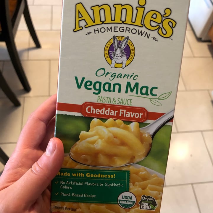 review photo of Annie’s Organic Vegan Mac Cheddar Flavor shared by @rlovett on 30 May 2020 - review