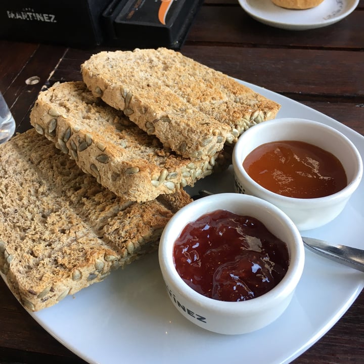 review photo of Café Martínez Tostadas shared by @aalmaborghi on 22 Mar 2022 - review