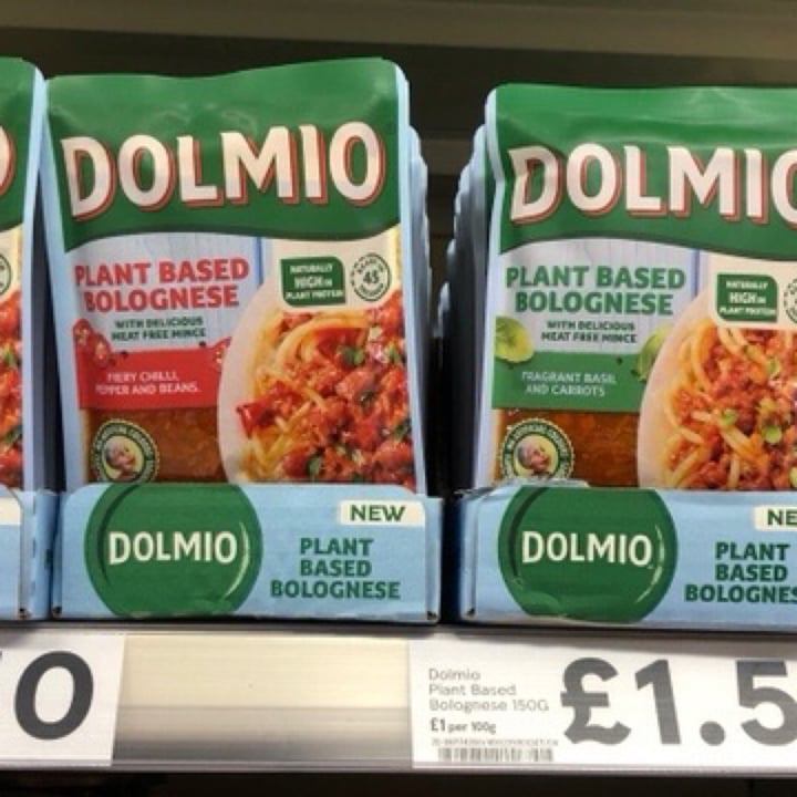photo of Dolmio Bolognese sauce shared by @natnars on  10 Jun 2020 - review