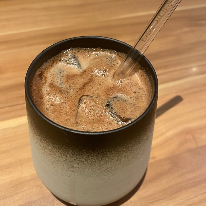 review photo of Am I Addicted - Pottery Studio & V Cafe Iced Chocolate shared by @rebszw on 28 Jun 2022 - review