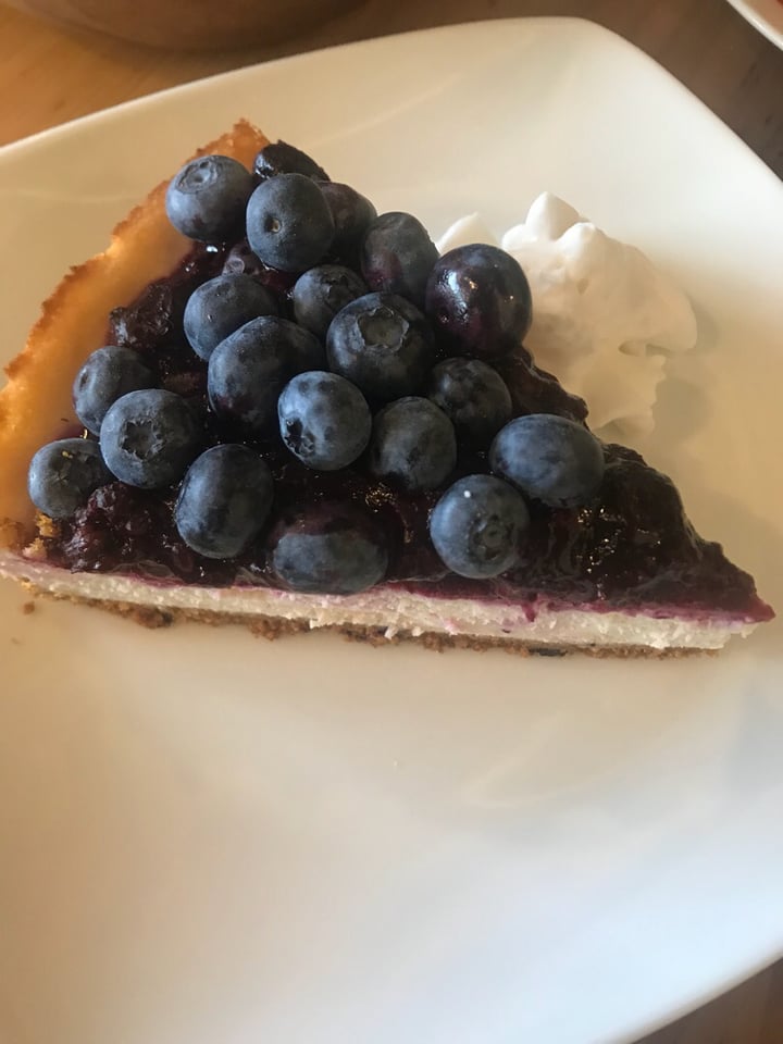 review photo of Pulse Cafe Blueberry Cheesecake shared by @kimmybohan on 18 Feb 2019 - review