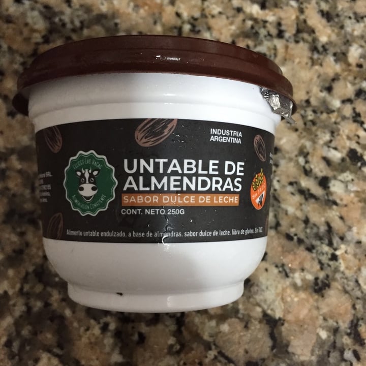 review photo of Felices Las Vacas Untable de Almendras sabor Dulce de Leche shared by @florcancrini on 16 Oct 2020 - review