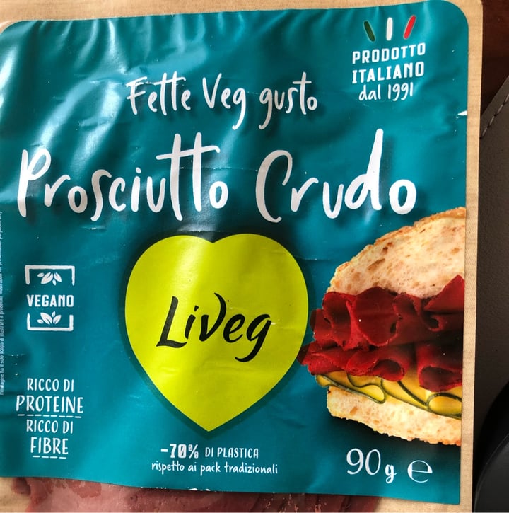 photo of Liveg Affettato gusto prosciutto crudo shared by @carlanadianc on  26 Oct 2022 - review